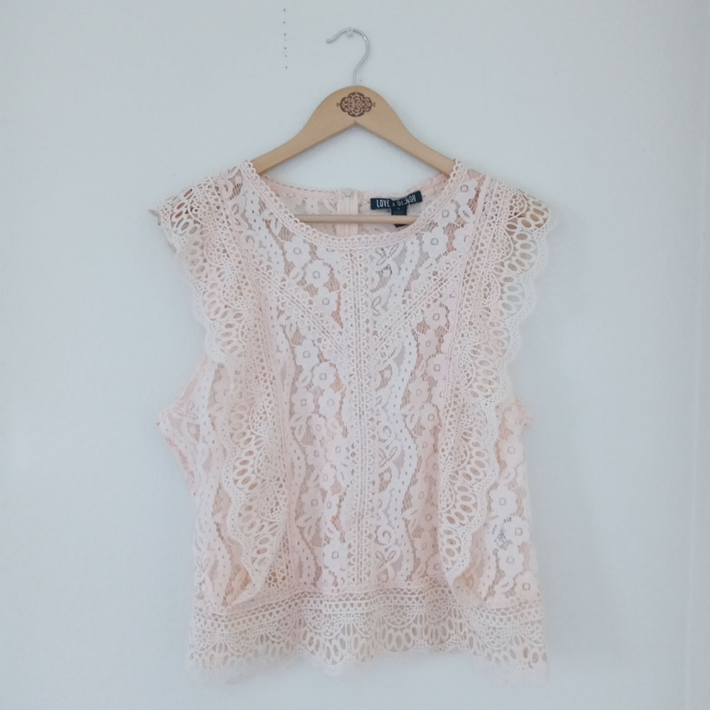Lacy Lovely Cottage Spring Top